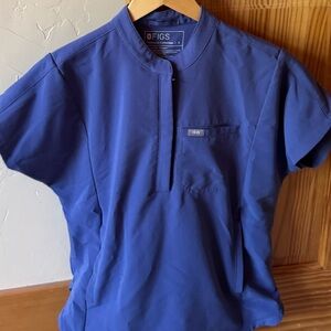 Figs Women's Tunic Top in Light Purple ( few ink stains )